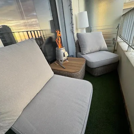 Appartamento Beautiful Sea View, Heart Of Downtown *