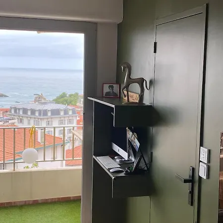 Beautiful Sea View, Heart Of Downtown Apartment Biarritz